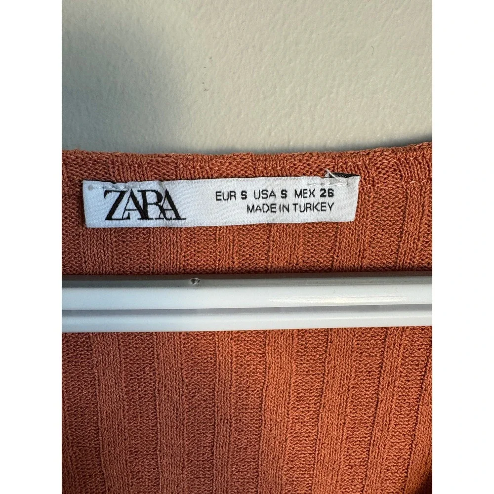 Zara Ribbed Twist Front Crop Top Small Burnt Orange Short Sleeve Boho Indie Chic - Picture 2 of 9